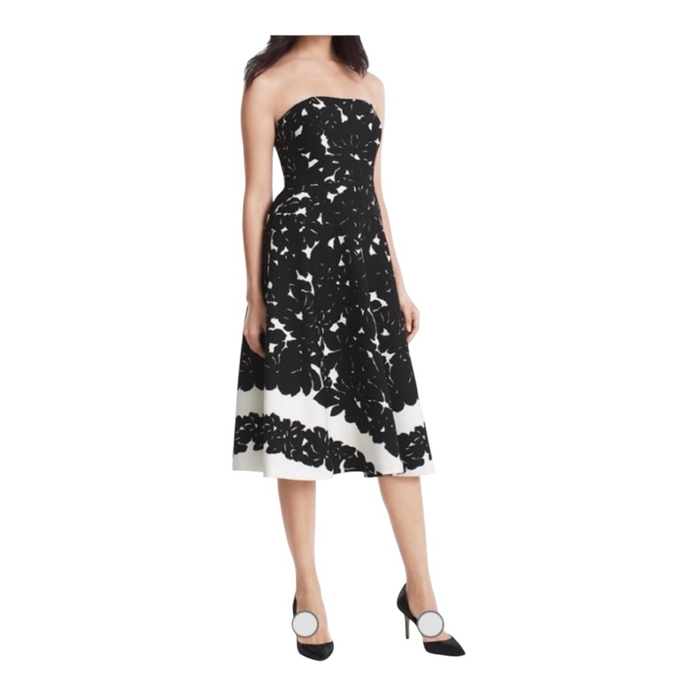 White House Black Market Fit and Flare Print Dress. Size 6